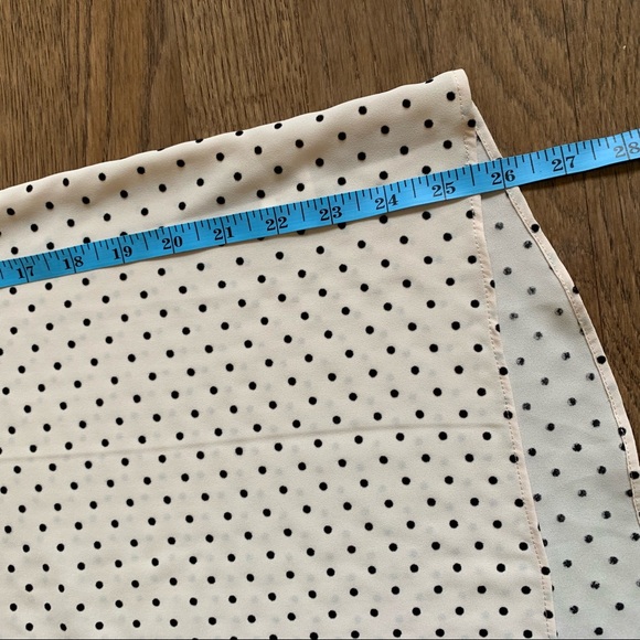 Polka dot off white blouse, size L - Picture 5 of 7